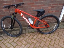 Trek Marlin 6 mountain bike