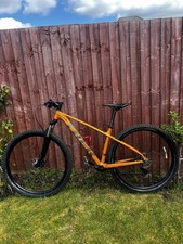 TREK MARLIN 5 MOUNTAIN BIKE